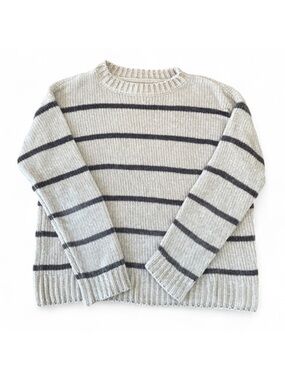 Yaya women small cozy Striped Crewneck Knit Sweater - Gray with Black Stripes